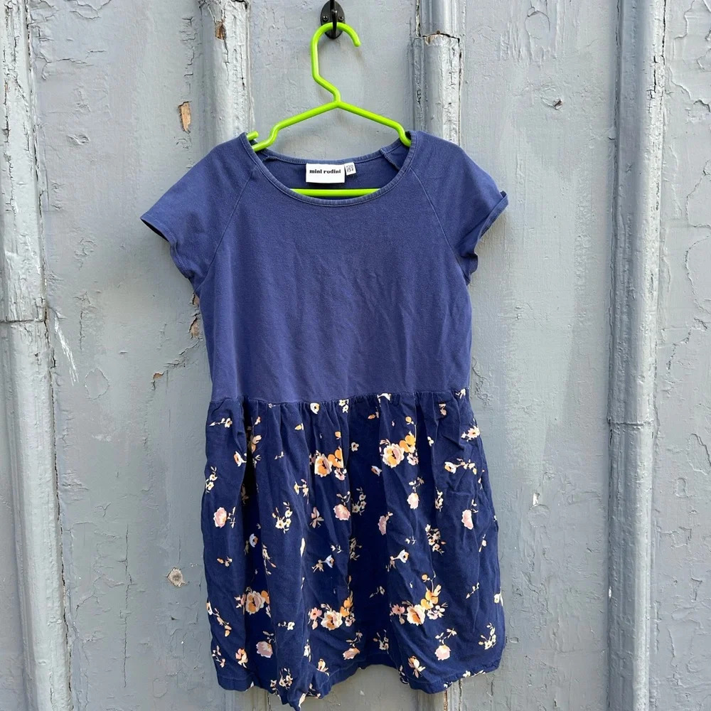 Mini Rodini Navy  Floral Dress, size 8/9